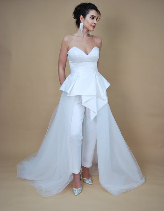 TINUTA MIREASA MIRANDA