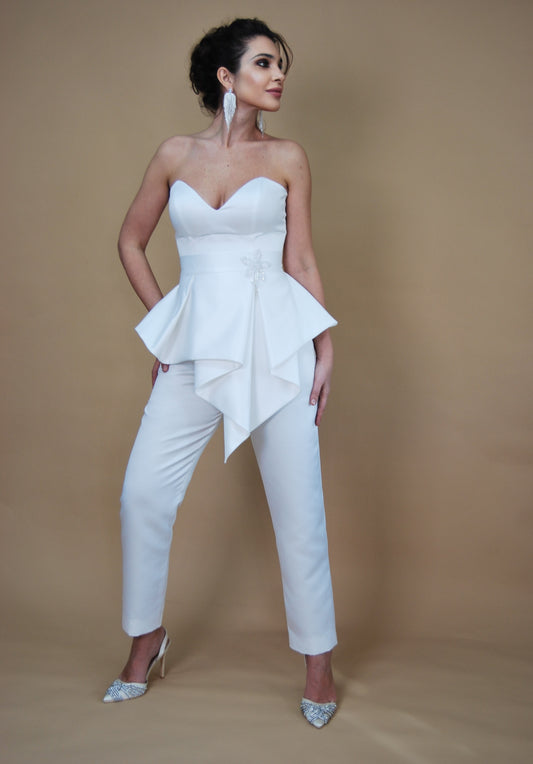 TINUTA MIREASA MIRANDA