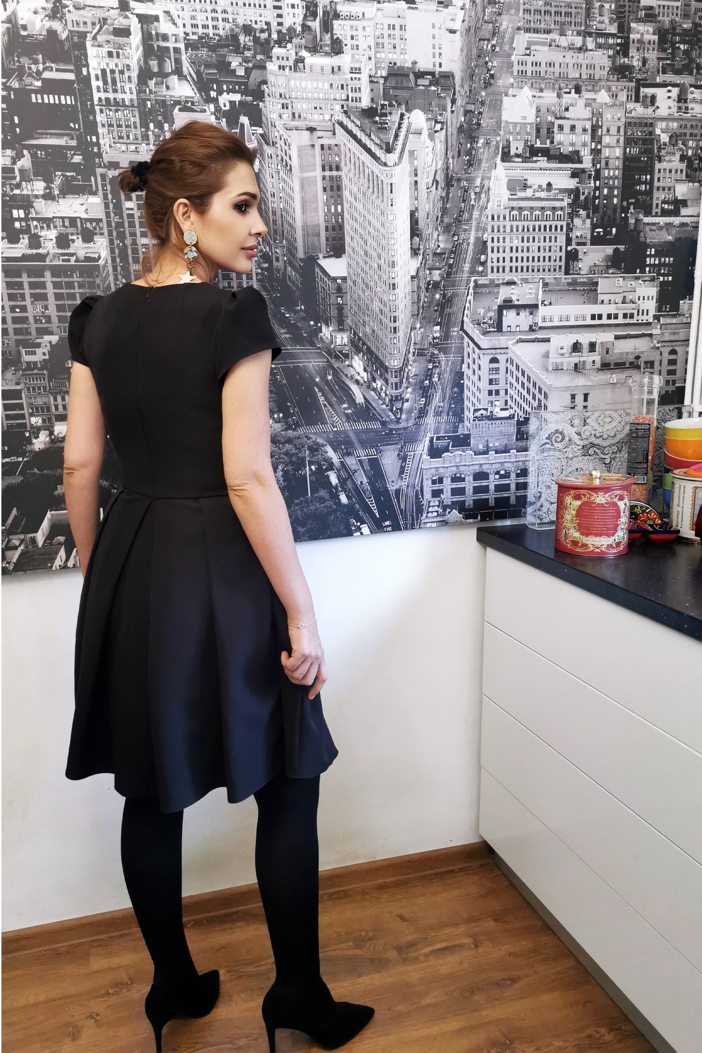 Black Dress with Pockets and Short Sleeves